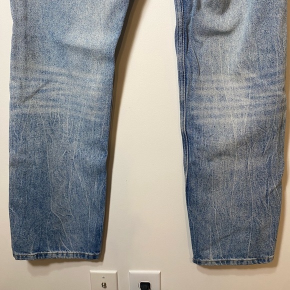 Kids Levi 505 Regular Light Wash Mom Jeans size 16 28 by 28 - Picture 12 of 16